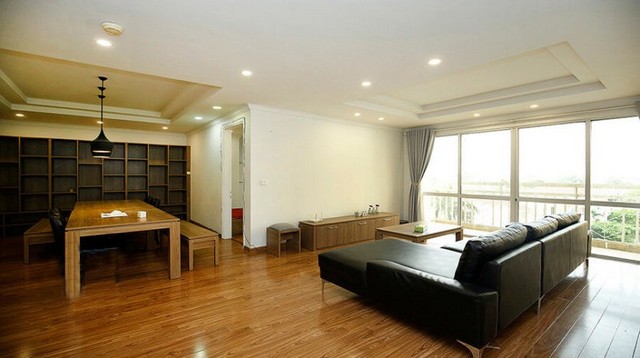 Spacious and bright 3 bedroom apartment for rent G2 Ciputra Tay Ho district Ha Noi