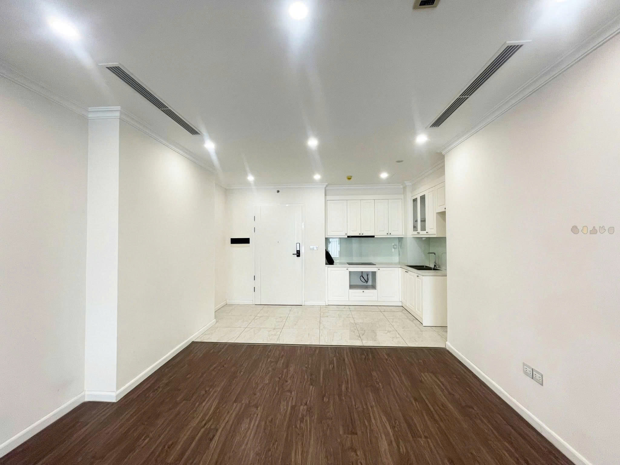 Bán chung cư Sunshine Riverside căn góc tòa R3, 99m2/3PN/2WC cửa Nam view sông Hồng